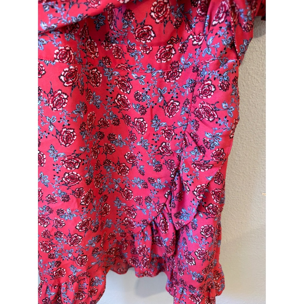 Jack by BB Dakota Wrap Dress Women Size 4 Red Floral Flutter Sleeve Ruffle Mini - Picture 4 of 9
